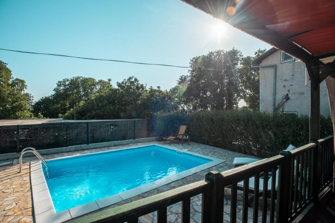 Family Friendly Apartments With A Swimming Pool Pakostane, Biograd - 18980 Eksteriør billede